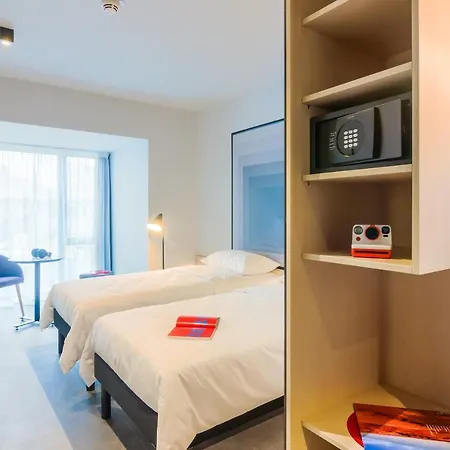 Ibis Center Hotel 3*