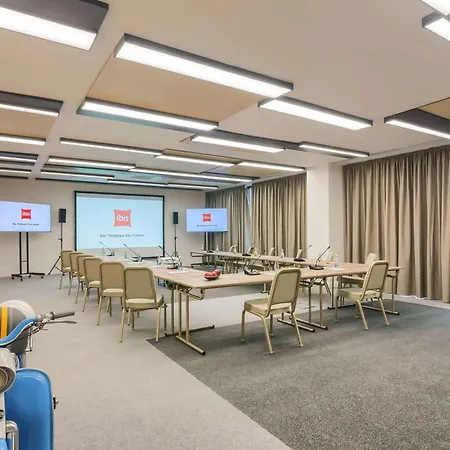 Ibis Center 3*