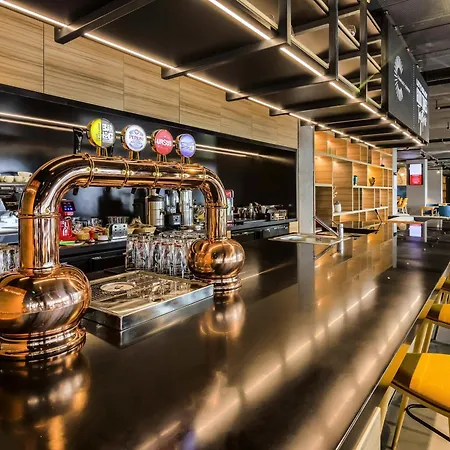 Hotel Ibis Center 3*