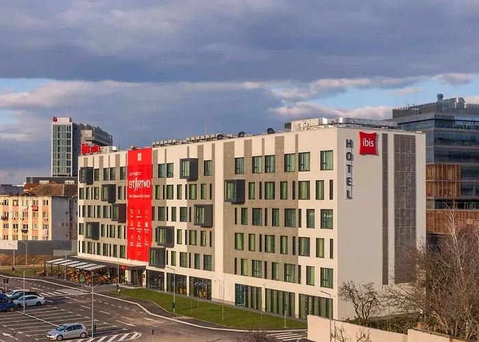Готель Ibis Center