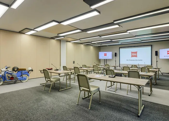 Готель Ibis Center