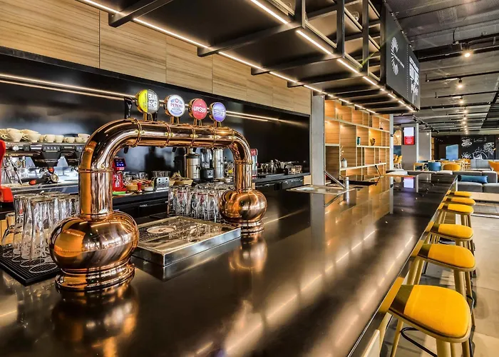 Готель Ibis Center 3*